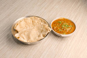 Chappathi And Chicken Masala