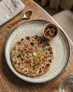 Pyaaz Paratha (tandoori)