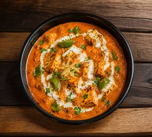 Kadhai Paneer (Desi Style)