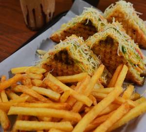 Happy Eats Veg Sandwich Combo Meal