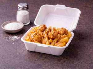 Peri Peri Fried Chicken Loaded Fries (zesty & Spicy)