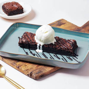 Brownie With Icecream