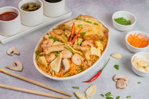 Non Veg Chilli Garlic Rice Noodles