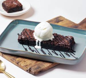 Brownie With Icecream