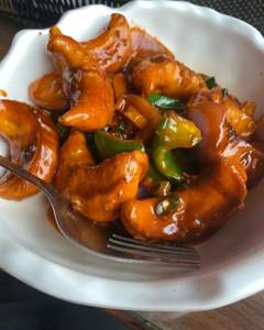 Chicken Chilli Sauce Momos [5 Pcs]