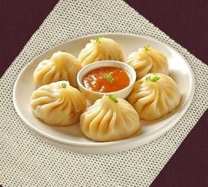 Paneer tikka momo