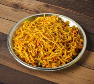 Maggi onion tadka