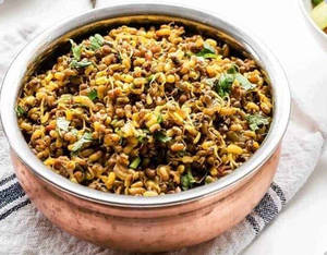 Matki Handi Portion