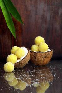 Coconut Laddu