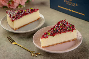 Raspberry Newyork Cheese Cake Slice