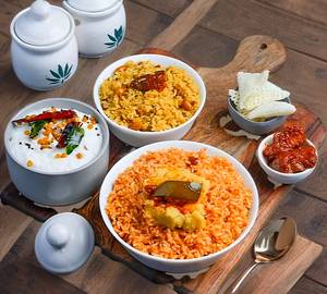 Avakaya Ghee Rice [500 Ml Box],Curd Rice [250 Ml Box]
