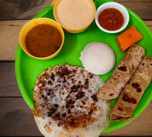 Mini Tiffin