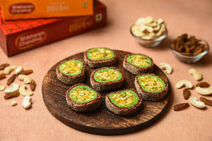 Kaju Anjeer Roll