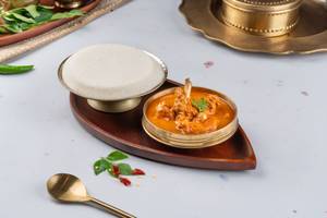 Thatte Idli Chicken Curry