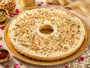Ghewar Jumbo Malai 