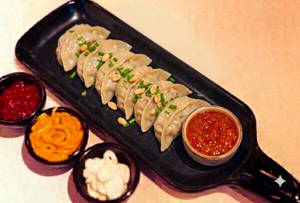 Chicken Momos Steamed