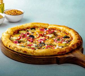 Vegetarian Extravaganza Pizza [Best Seller]