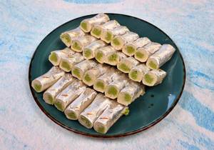 Kaju Roll