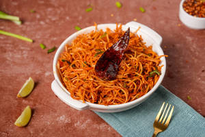 Schezwan Noodles (650ml)