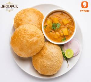 Puri Aloo Sabzi