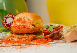 Urban Maharaja Vada Pav