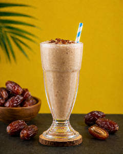 Dates Milkshake