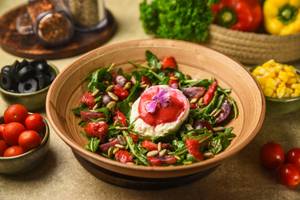 Berry Burrata Salad