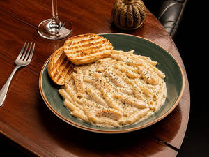 Chicken Alfredo Pasta