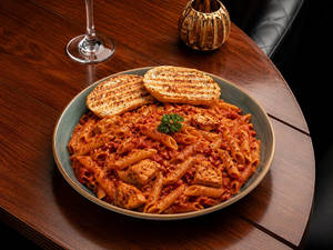 Chicken Arrabiata Pasta