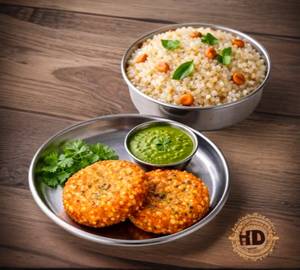 Sabudana vada with sabudana khichdi