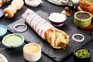 Kurkure Chicken Roll