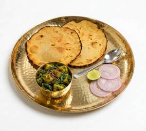 Half Aloo Palak With 2 Makki Ki Roti And Salad