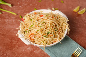 Veg Noodles (650ml)