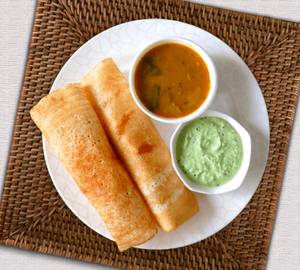 Butter Paneer Masala Dosa