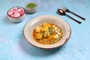 Matar Paneer