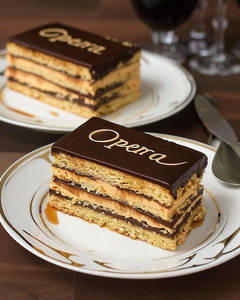 Opera Pastrie