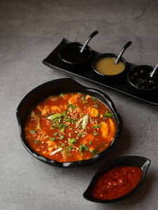 Chilli Paneer Gravy