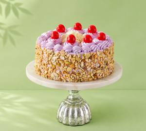 Fruit 'N' Blackcurrant Drizzle Ice cream Cake