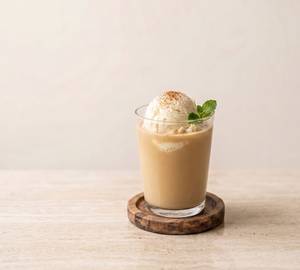 Cold Coffee With Vanilla Ice Cream