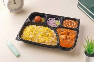 Paneer Makhmali Jumbo Lunchbox