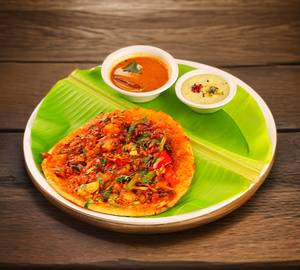 Schezwan Masala Uttappam