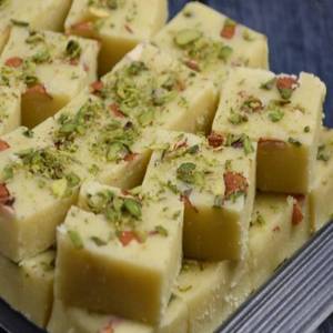 Khoya Badam Pista Burfi