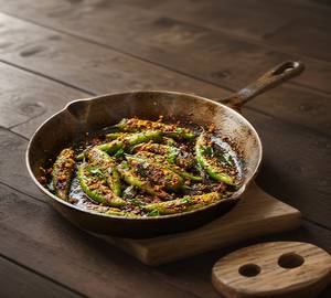 Fried Green Chilli (7 Pieces)