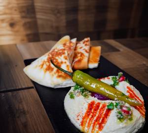 Hummus Platter