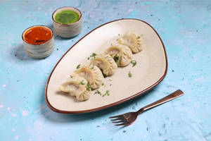 Steamed Chicken Momos