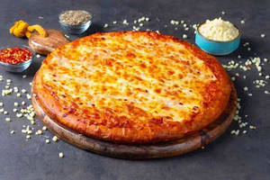 Mozzarella Loaded Pizza