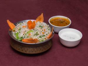 Veg Fried Rice (750ml)