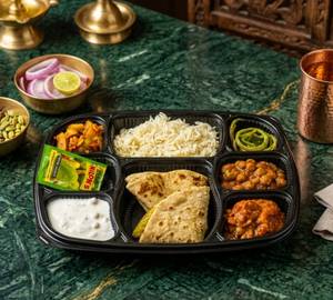 North indian special chaap thali