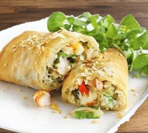 Butter Masala omlette roll [onions,tomatoes, chillies]