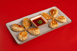 Veg Pan Fried Momos
